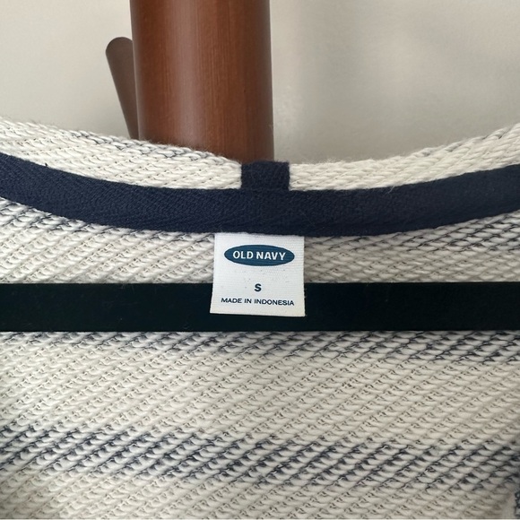 French Terry V-Neck Baja-Stripe Pullover Hoodie Old Navy Womens Small - Picture 3 of 5